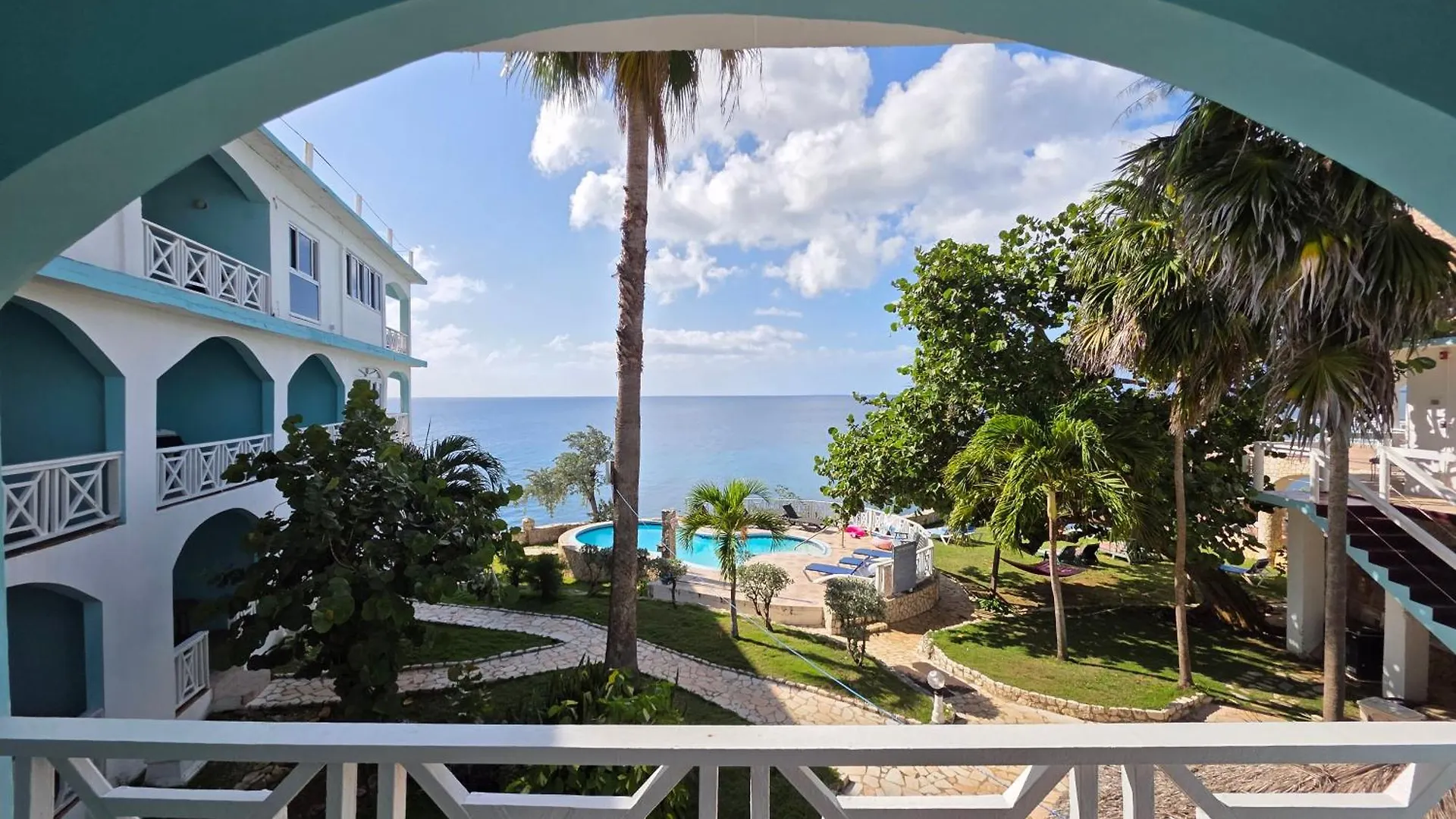 Home Sweet Home Resort Negril 3*,  Jamaica