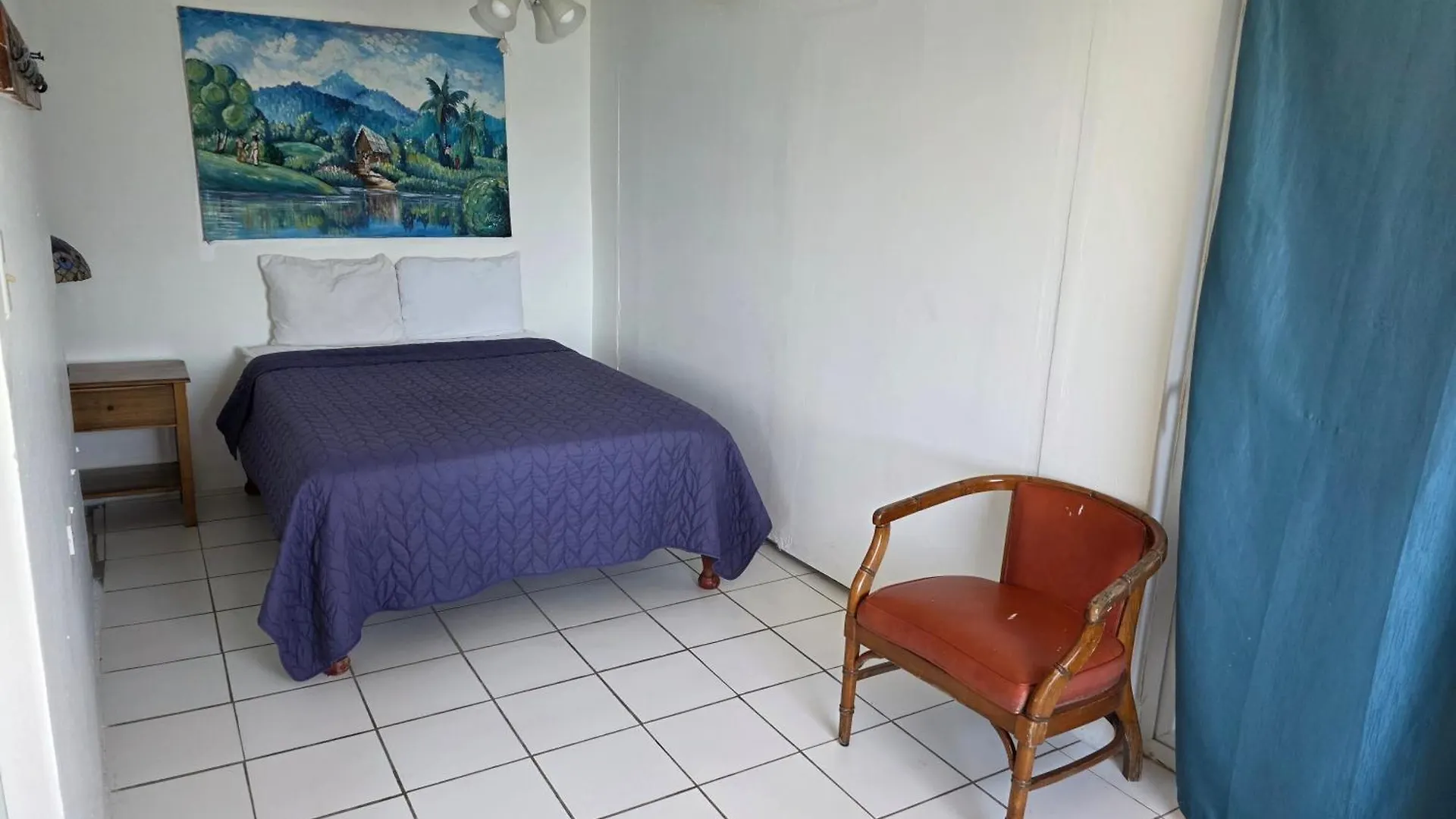 Home Sweet Home Resort Негрил